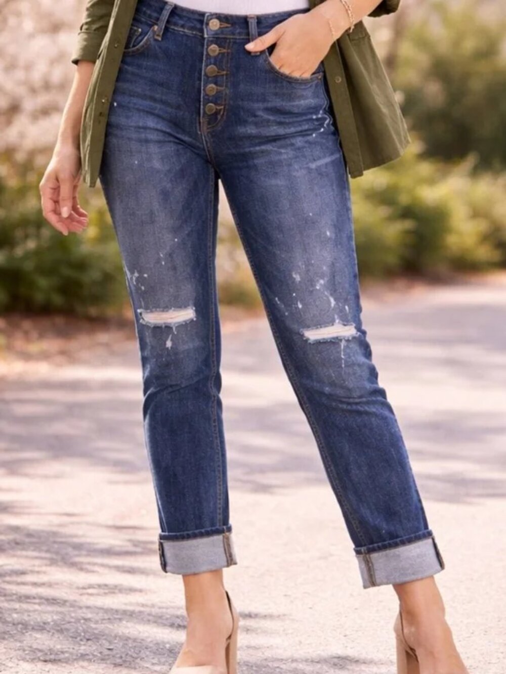 CAbi Straight Button-Fly Jeans Women's 8 Distressed Blue Dark Wash Denim #6068
